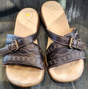 Dr. Marten Black Air Wair Sandles